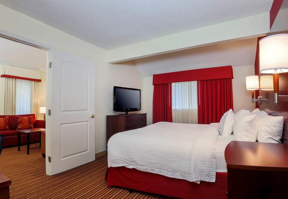 Residence Inn By Marriott Atlanta Cumberland/Galleria Smyrna Eksteriør billede