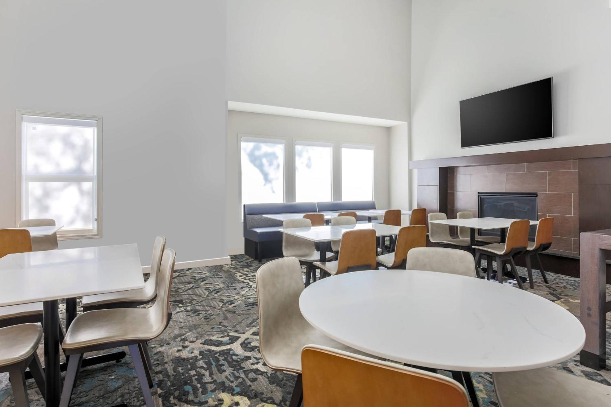 Residence Inn By Marriott Atlanta Cumberland/Galleria Smyrna Eksteriør billede