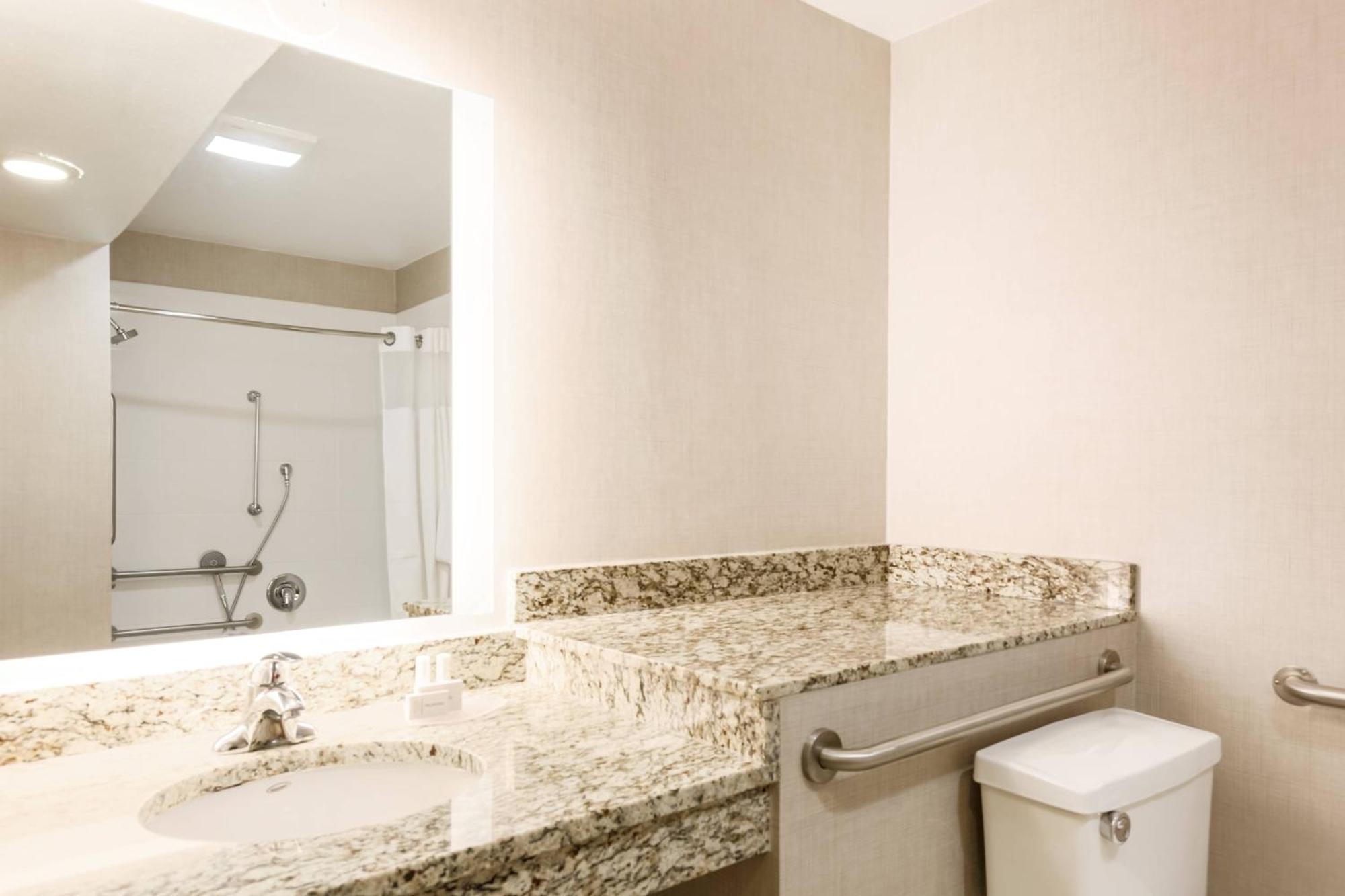 Residence Inn By Marriott Atlanta Cumberland/Galleria Smyrna Eksteriør billede
