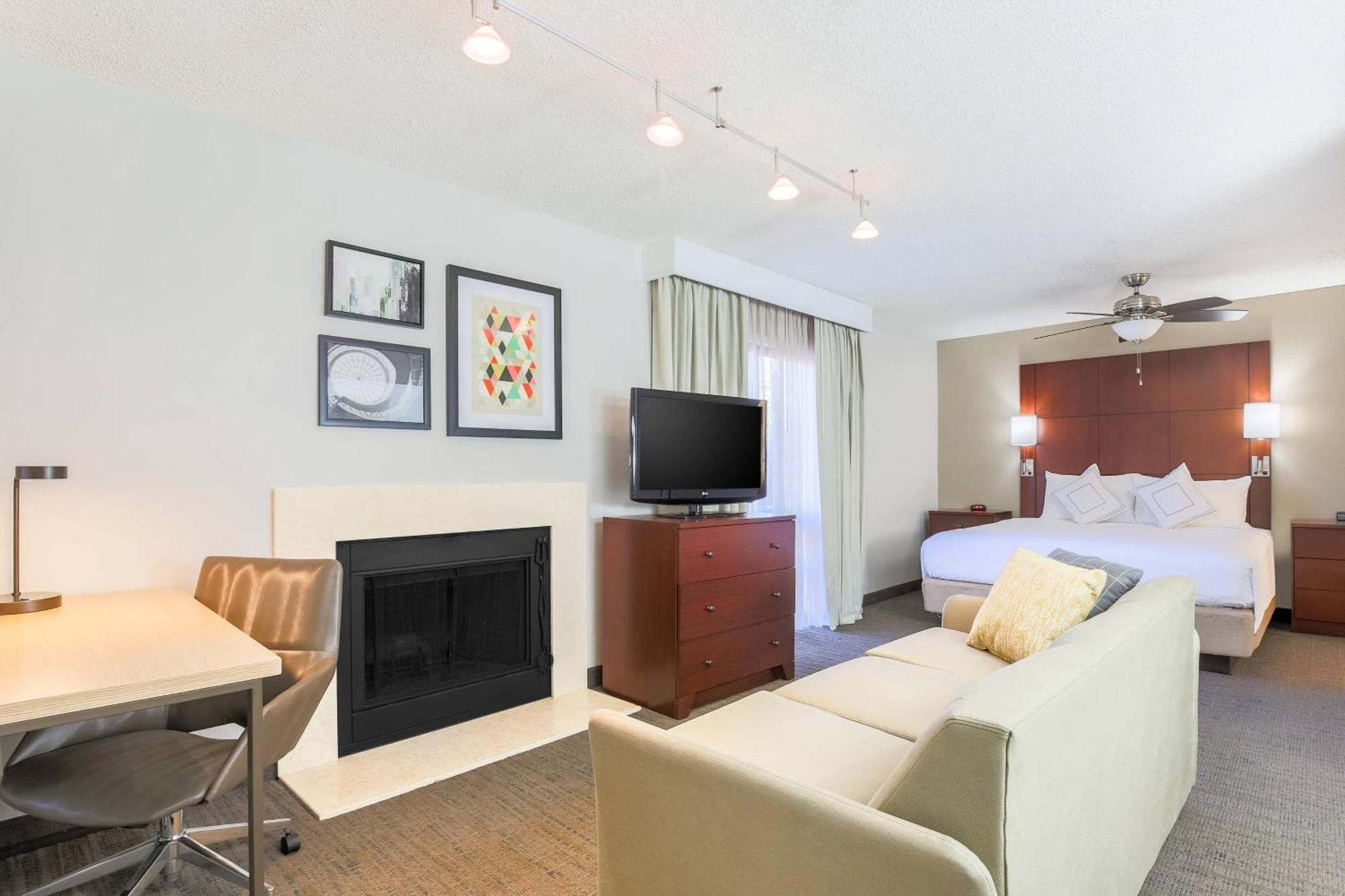 Residence Inn By Marriott Atlanta Cumberland/Galleria Smyrna Eksteriør billede
