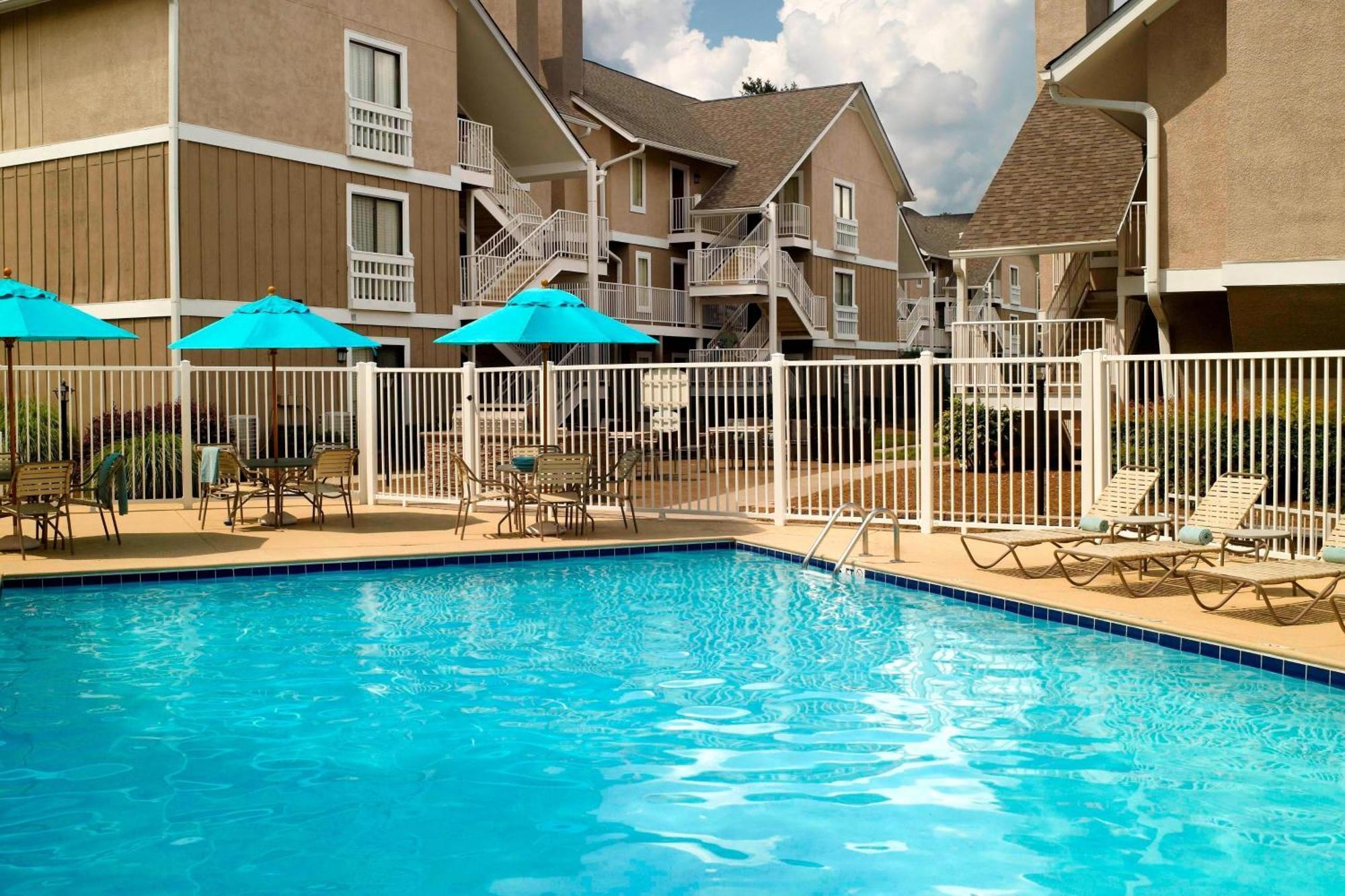 Residence Inn By Marriott Atlanta Cumberland/Galleria Smyrna Eksteriør billede