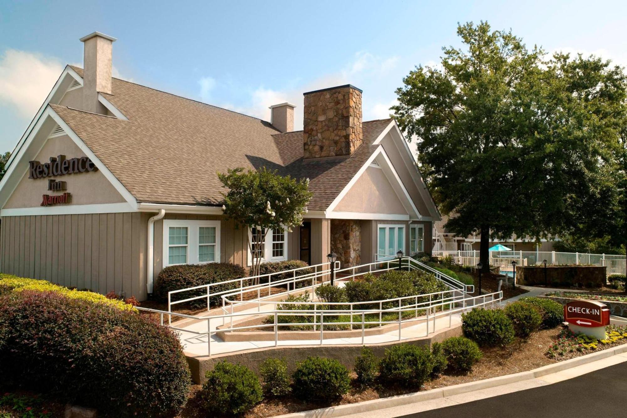 Residence Inn By Marriott Atlanta Cumberland/Galleria Smyrna Eksteriør billede